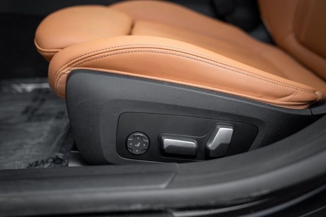 Used 2023 BMW i4 eDrive35 w/ Premium Package image 37