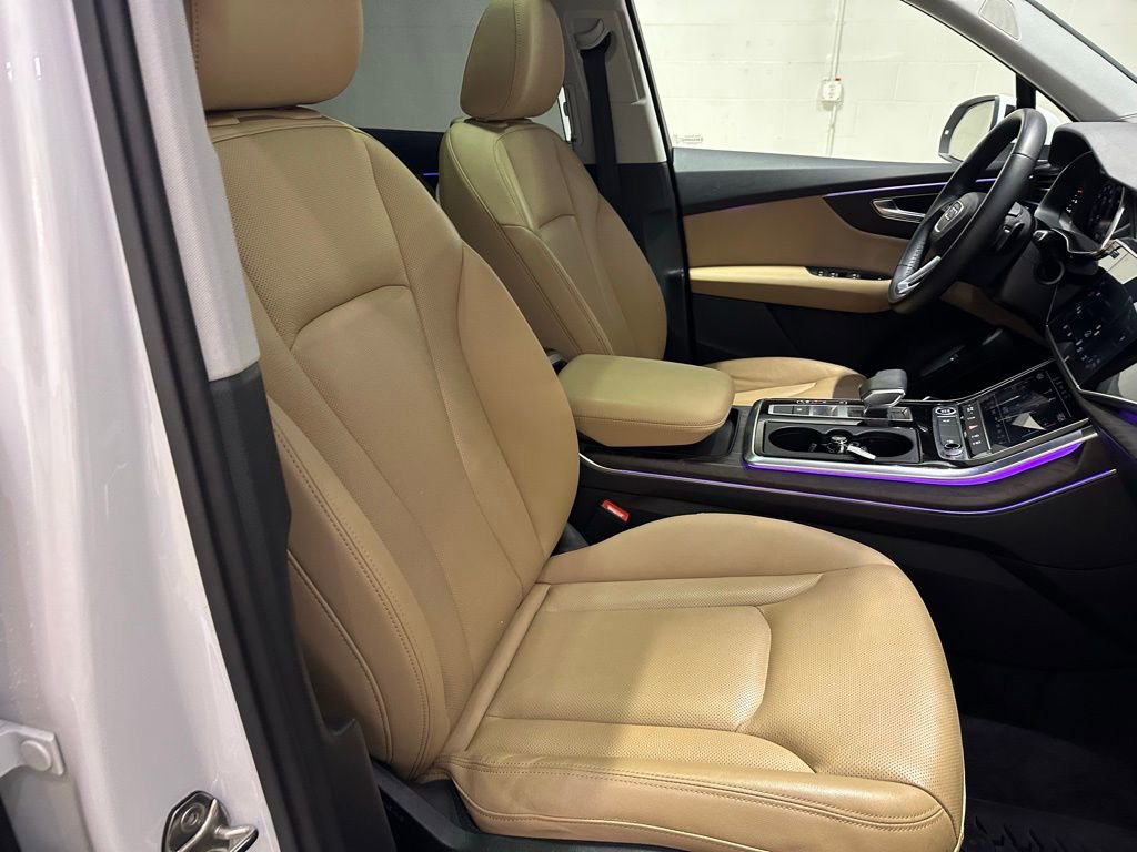 Used 2022 Audi Q7 2.0T Premium Plus w/ Premium Plus Package image 28