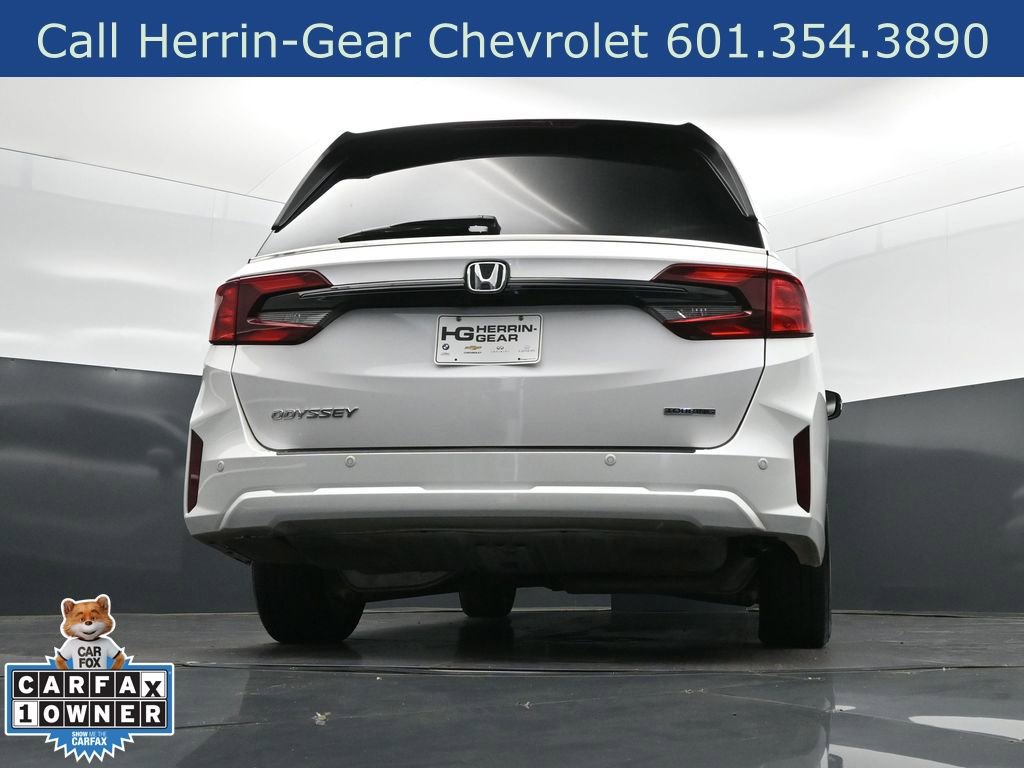 Used 2025 Honda Odyssey Touring image 43