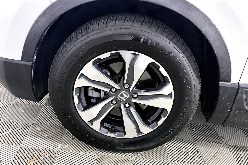 Used 2019 Honda CR-V LX image 7