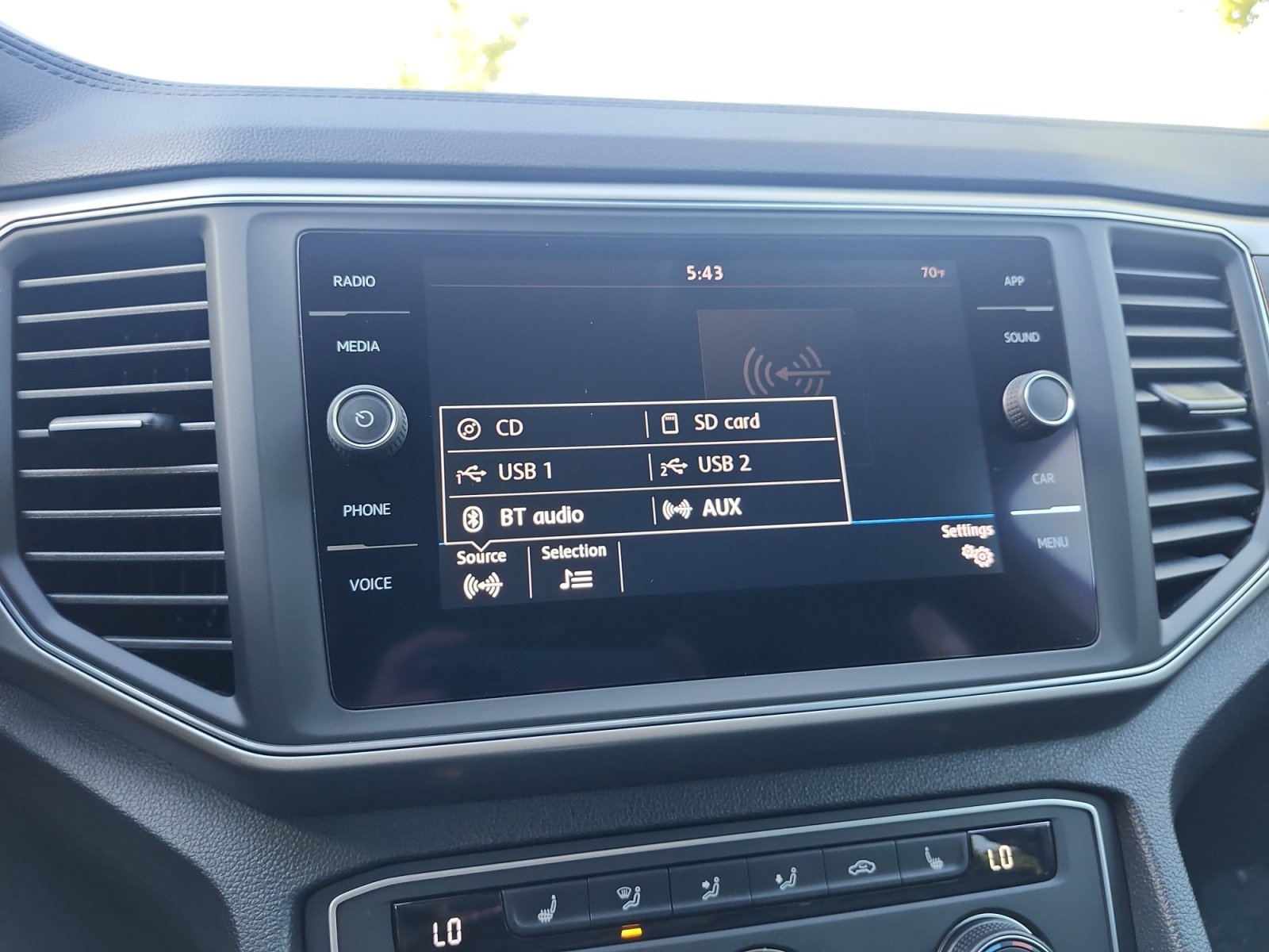 Used 2018 Volkswagen Atlas SE FWD image 19