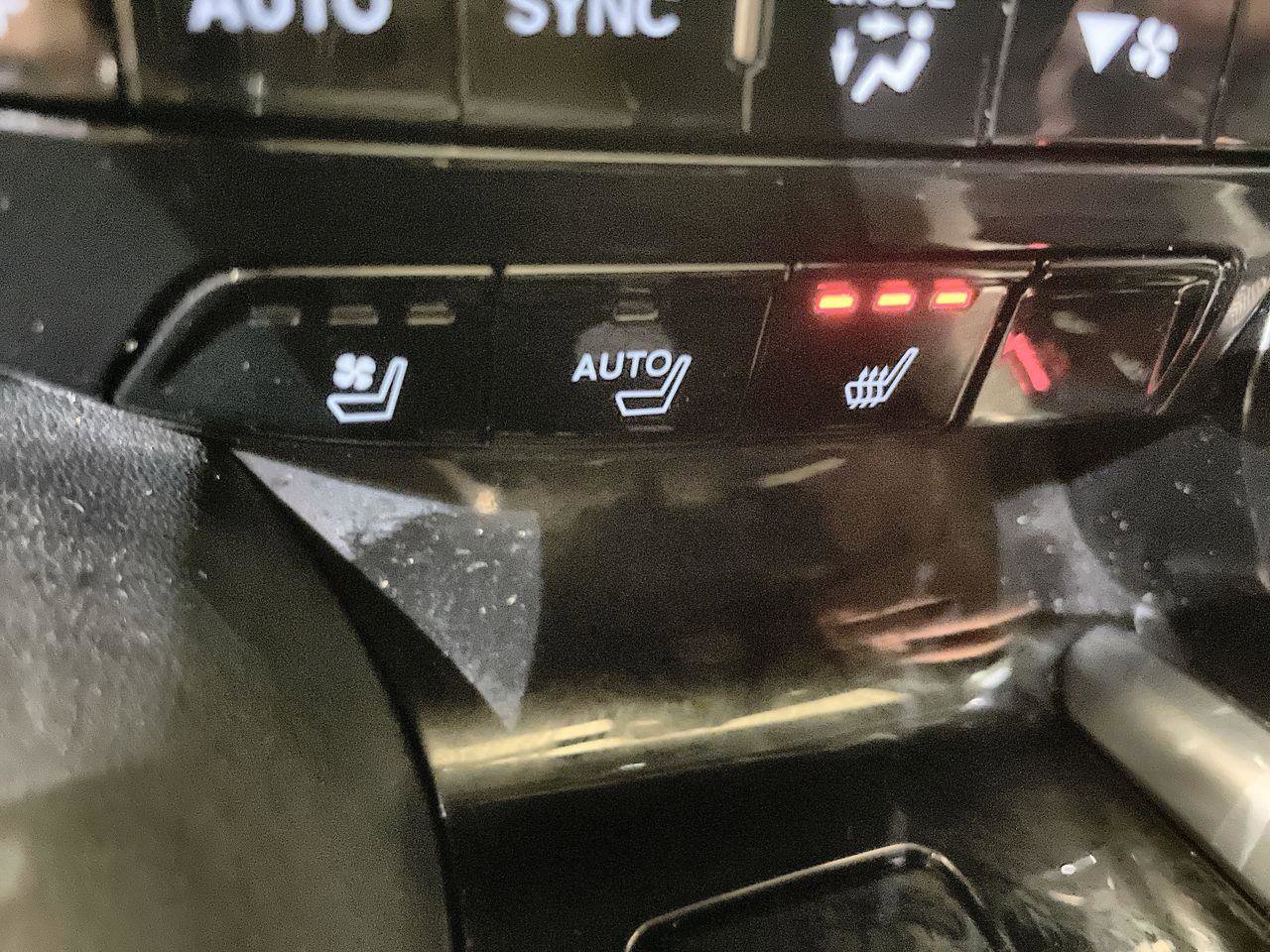 Used 2023 Acura MDX SH-AWD w/ Advance Package image 33