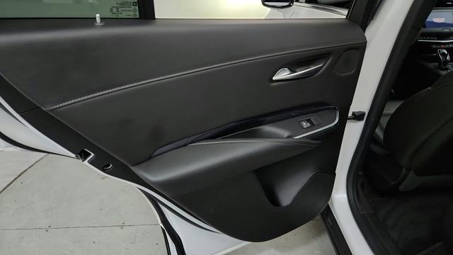 Certified 2023 Cadillac XT4 Luxury w/ Cold Weather Package image 17