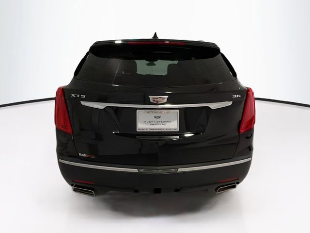 Used 2017 Cadillac XT5 Luxury w/ Driver Awareness Package FWD image 5