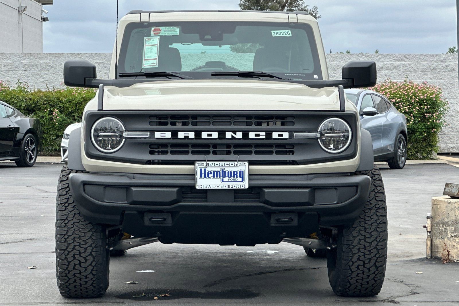 New 2026 Ford Bronco 2-Door image 9