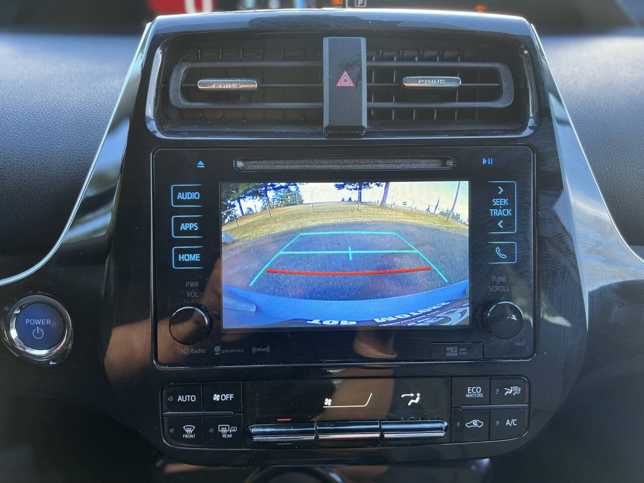 Used 2016 Toyota Prius Four Touring FWD image 13
