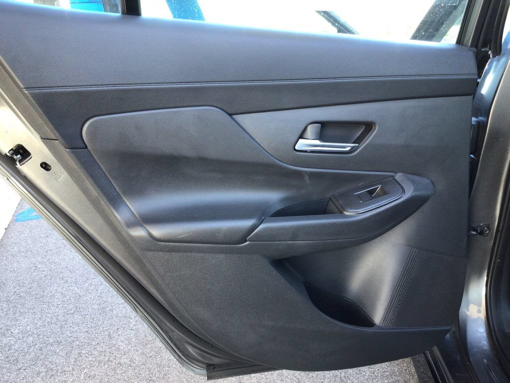 Used 2026 Nissan Sentra SR w/ Floor Mat Package FWD image 30