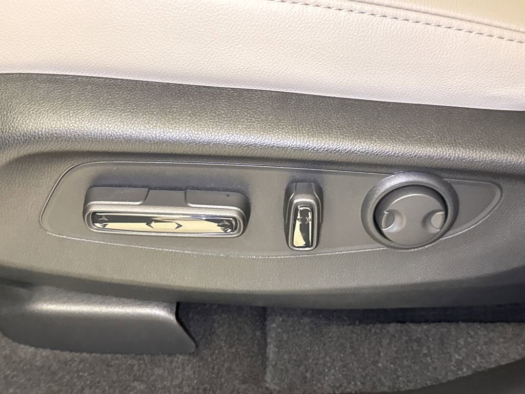 New 2026 Honda CR-V EX-L image 23