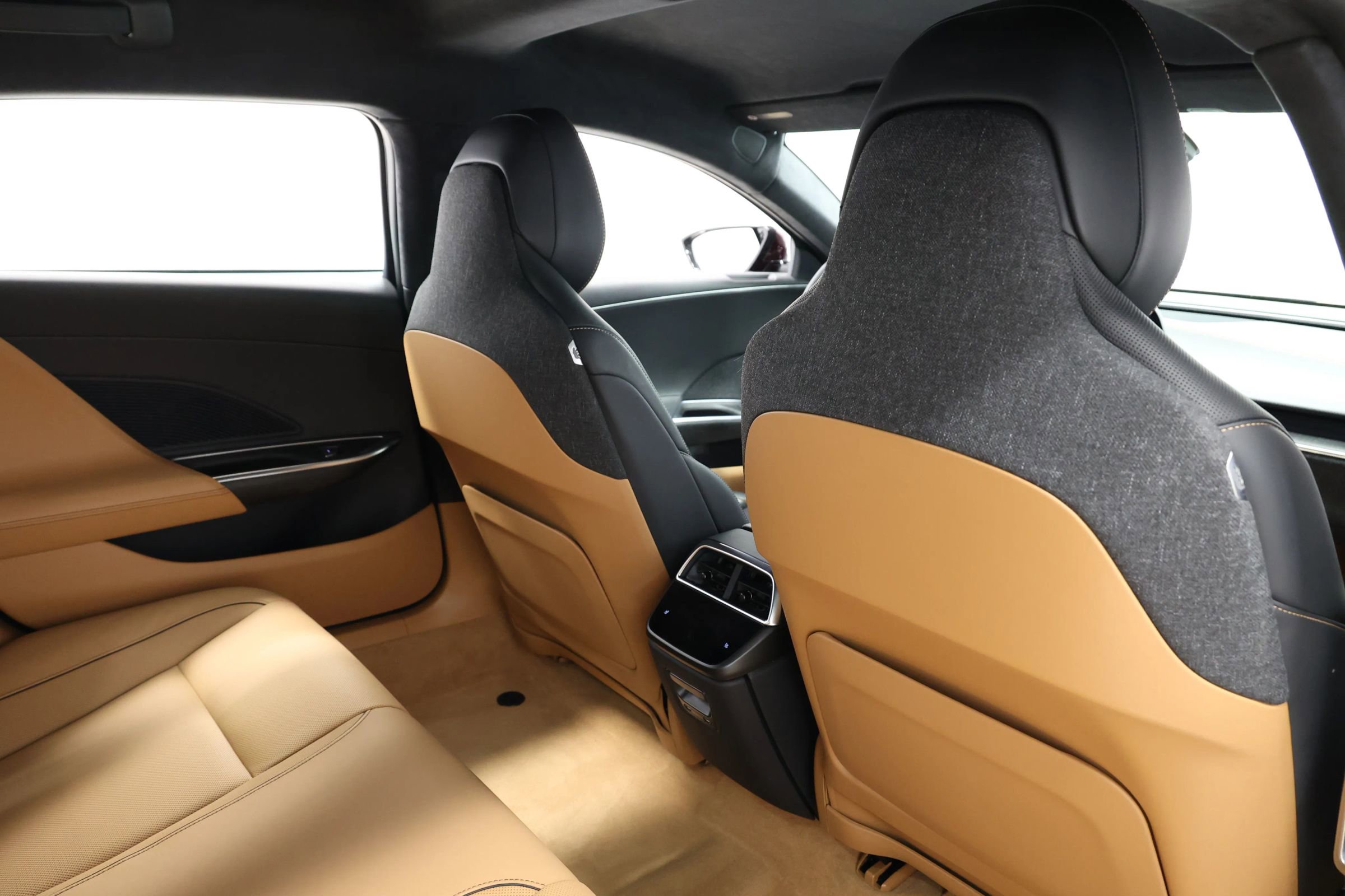 Used 2023 Lucid Air Touring image 82