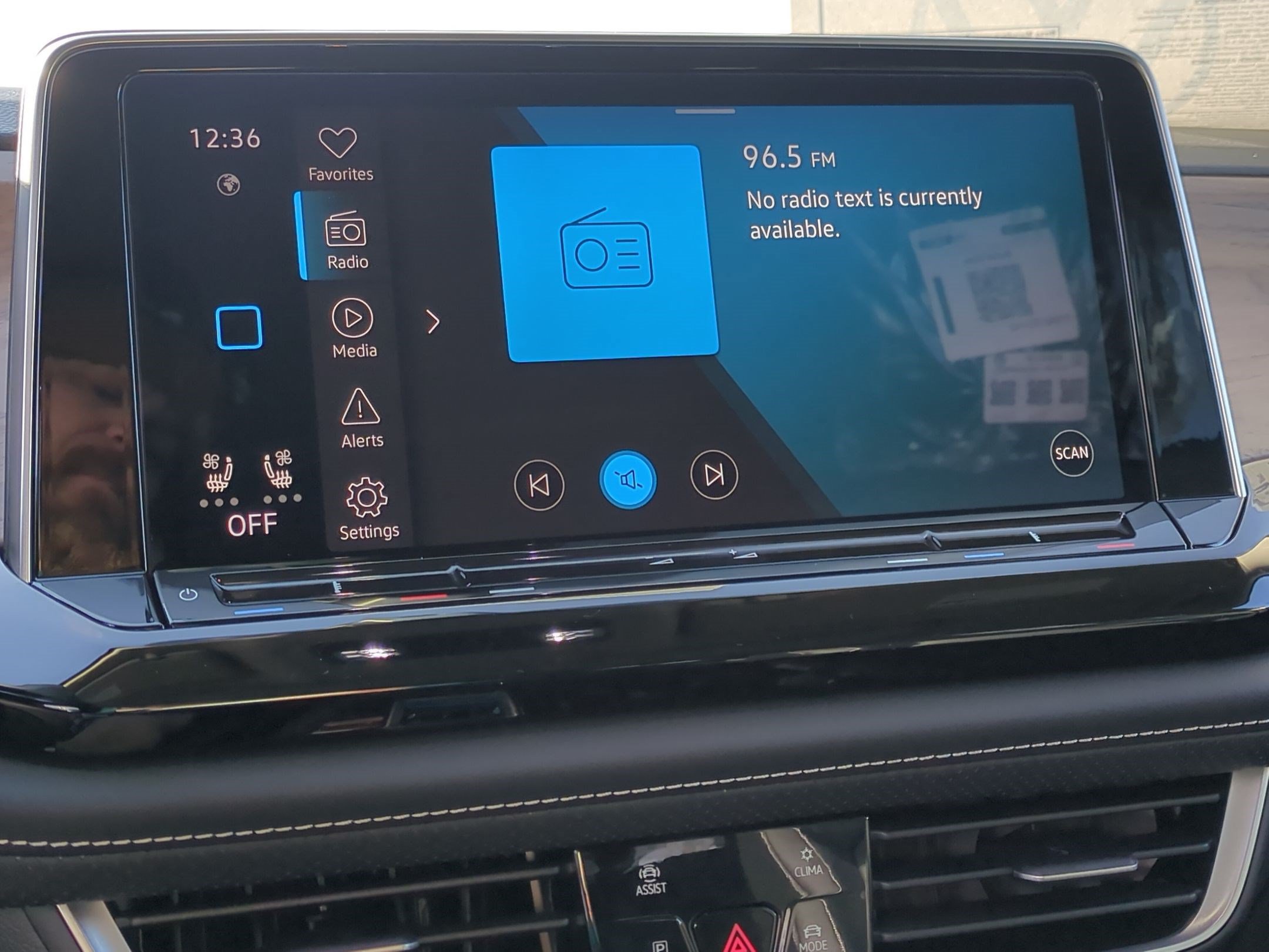 New 2026 Volkswagen Atlas Peak Edition AWD/4WD image 14