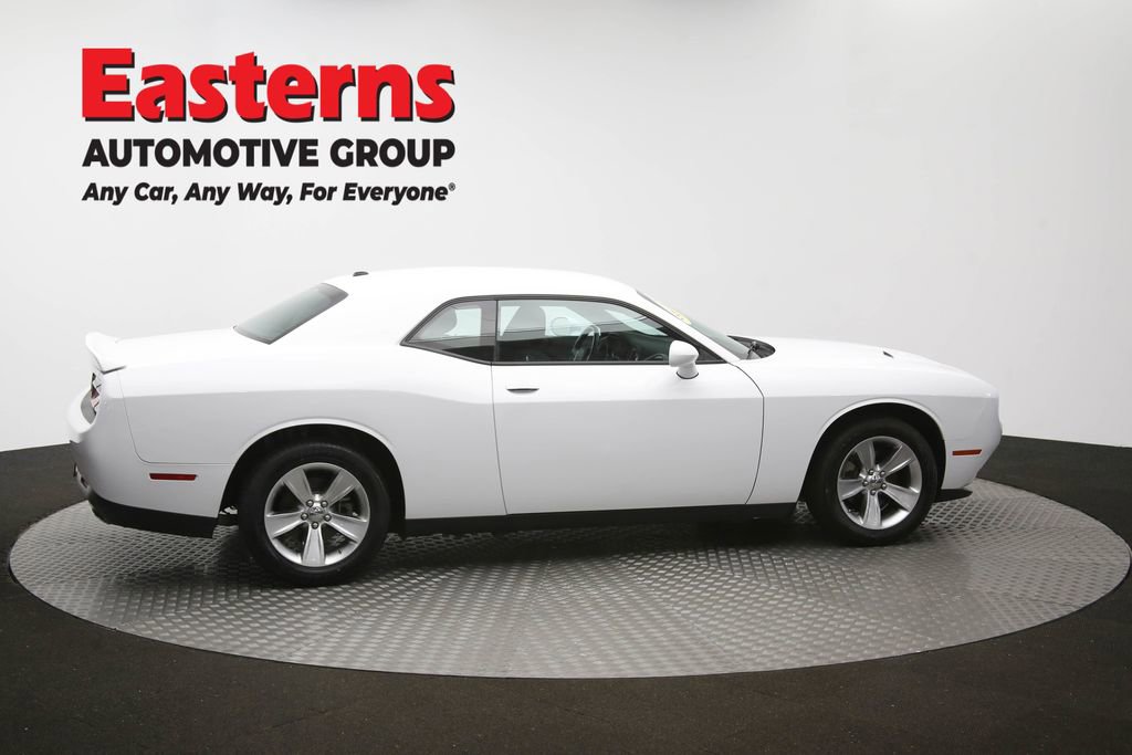Used 2022 Dodge Challenger SXT image 41