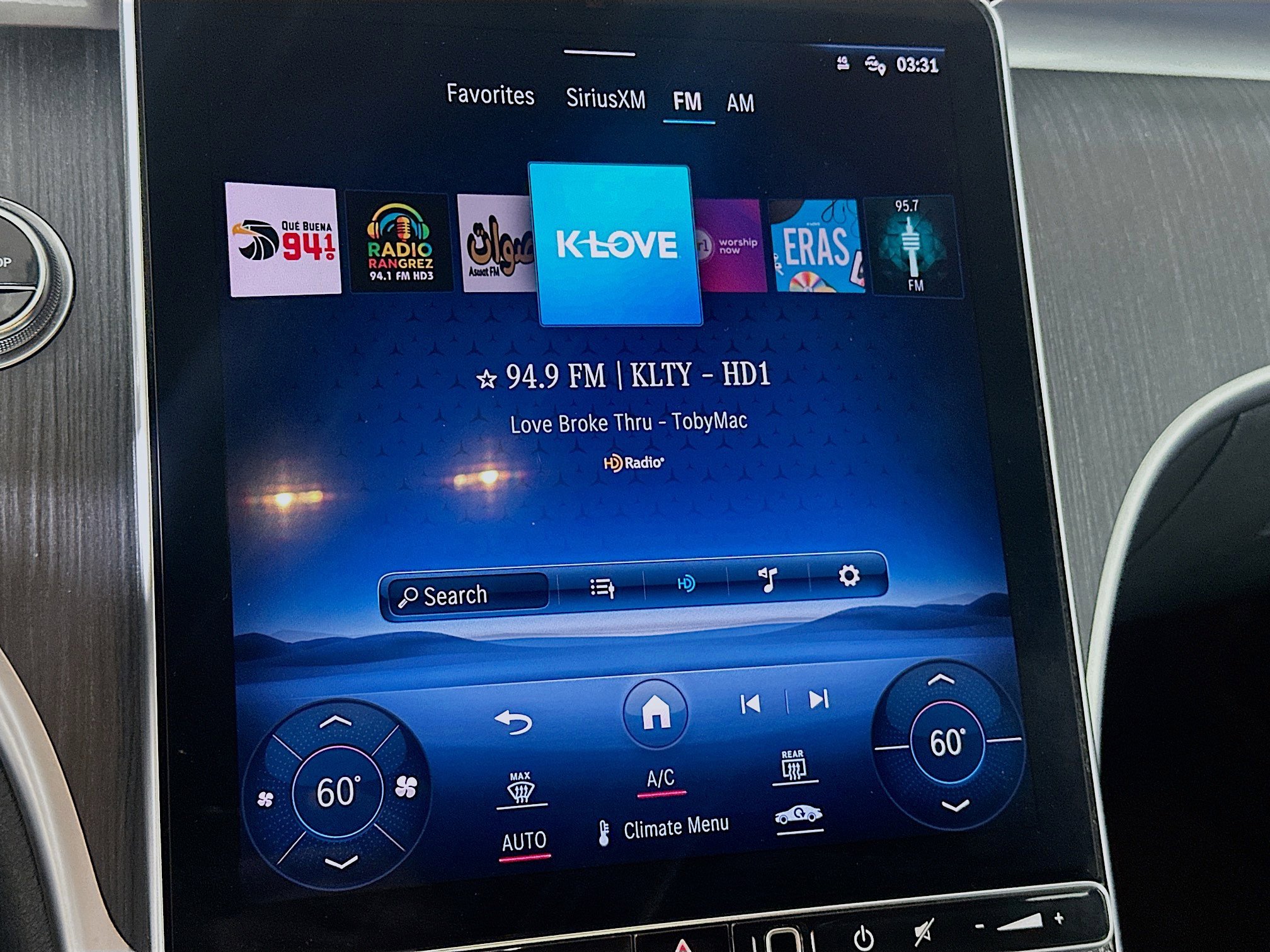 Used 2024 Mercedes-Benz C 300 Sedan image 21