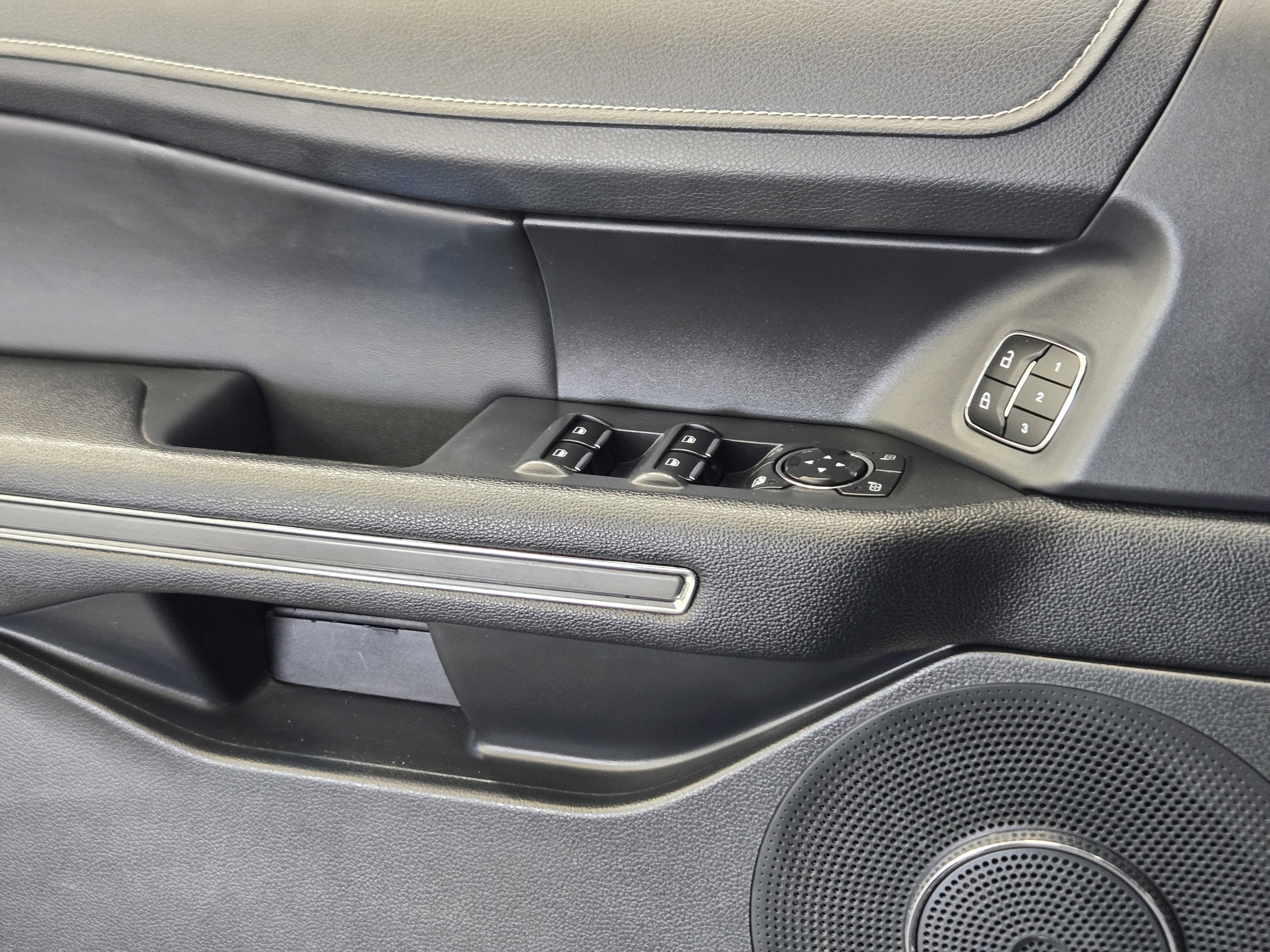 Certified 2022 Ford Expedition XLT image 21