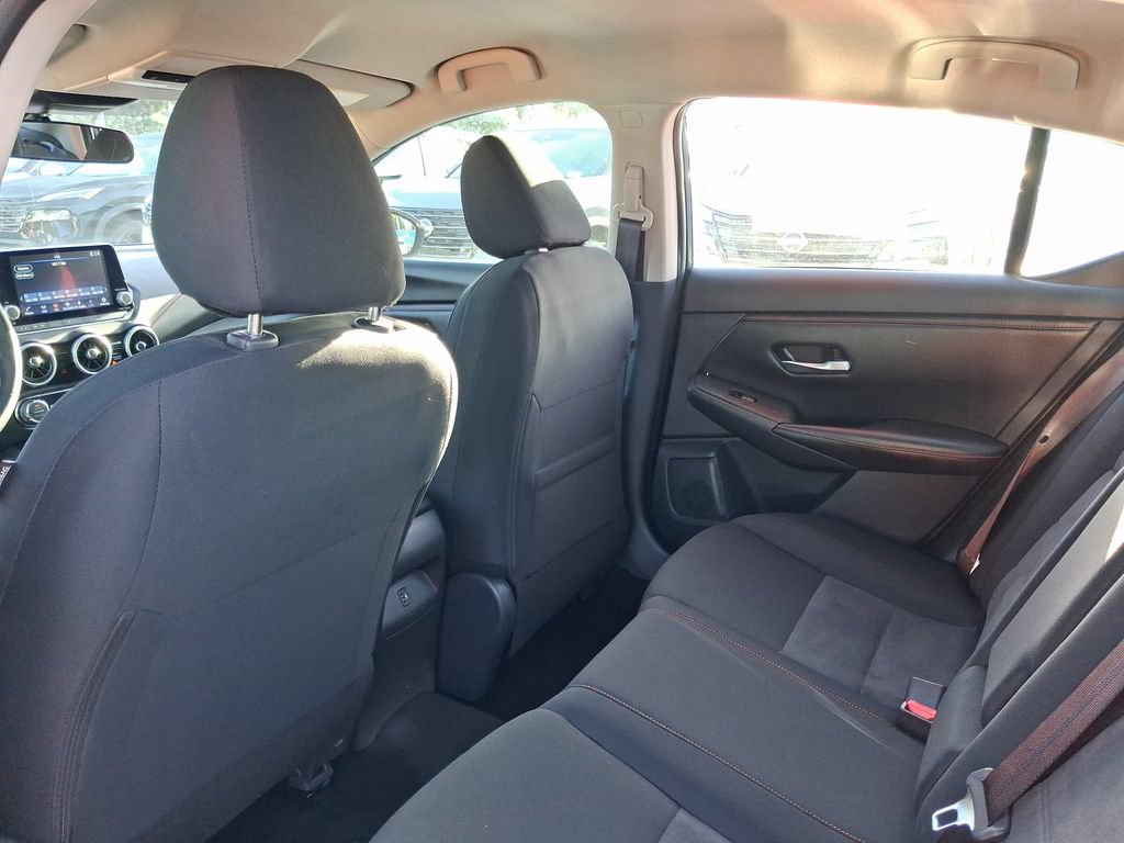 Used 2025 Nissan Sentra SR FWD image 15