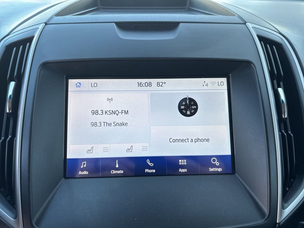 Used 2020 Ford Edge SEL image 21