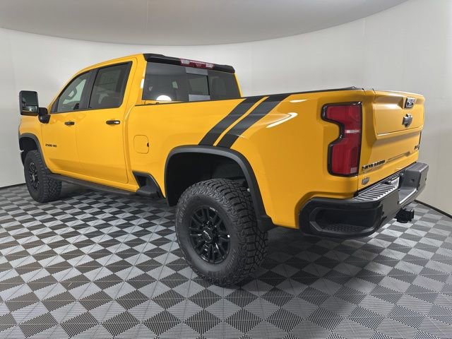 New 2025 Chevrolet Silverado 2500 ZR2 w/ Technology Package image 6