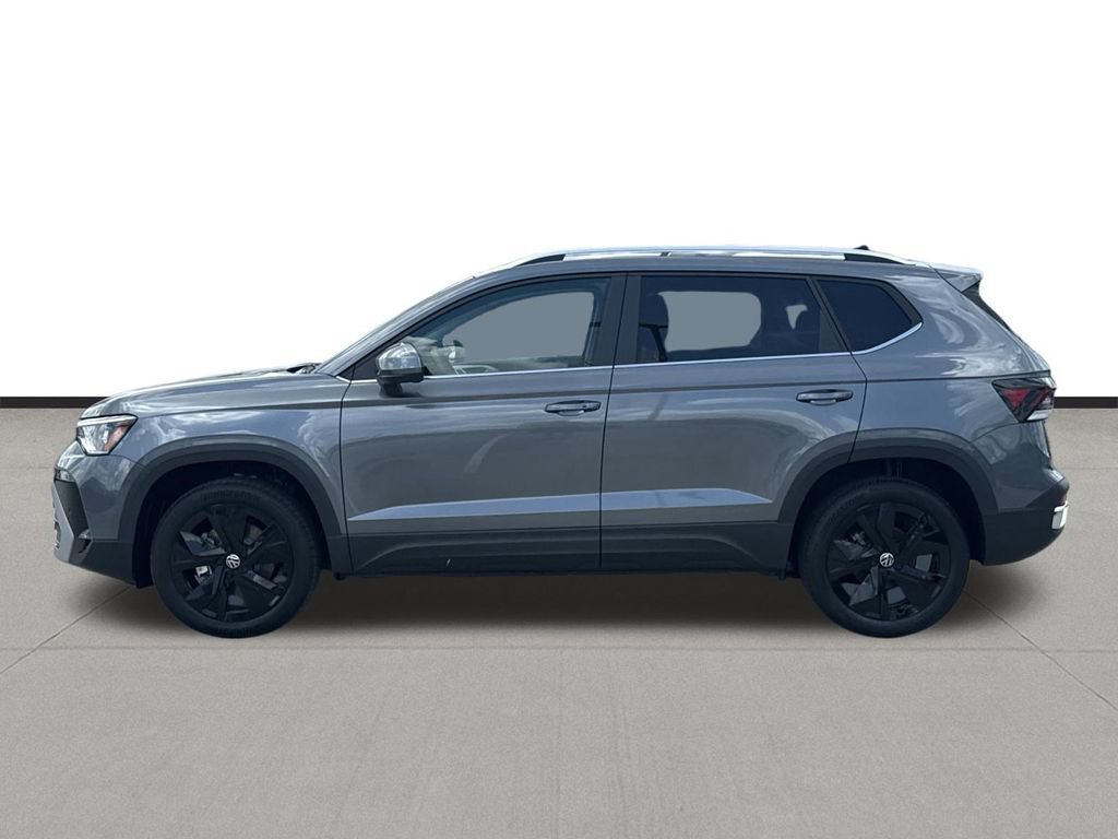 New 2026 Volkswagen Taos SE FWD image 8