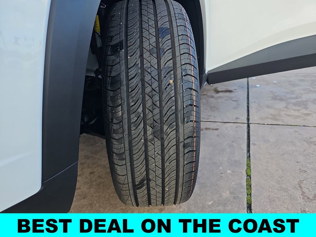 New 2026 Chevrolet Trax RS w/ Driver Confidence Package image 34