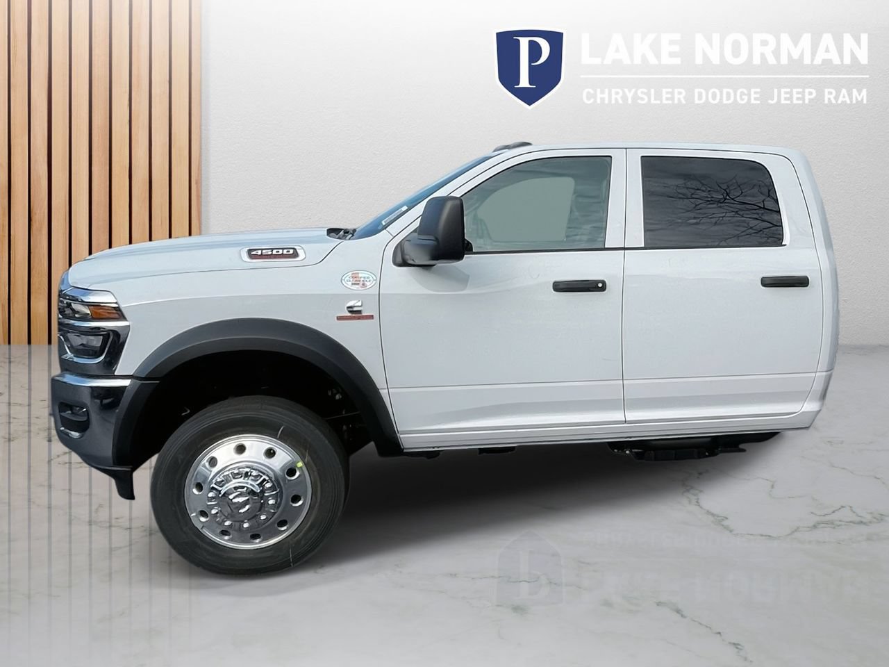 New 2026 RAM 4500 Tradesman w/ Chrome Appearance Group AWD/4WD image 6