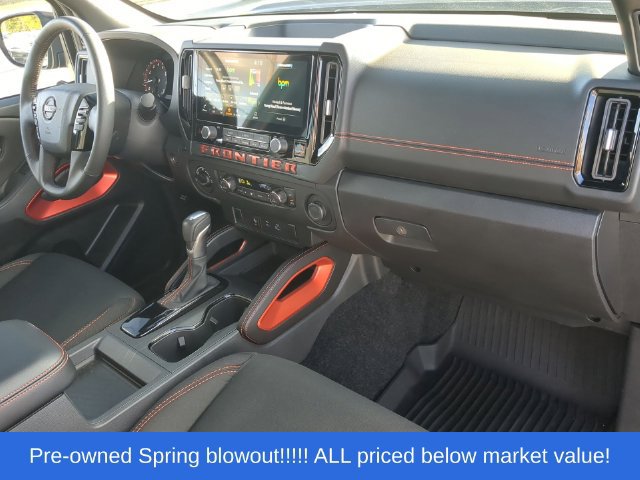Used 2025 Nissan Frontier PRO-4X AWD/4WD image 47