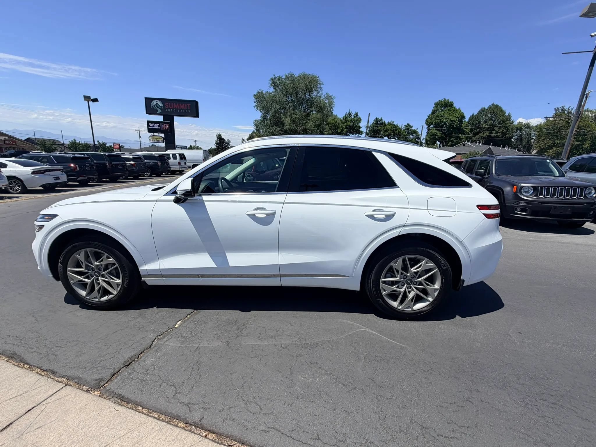 Used 2024 Genesis GV70 2.5T w/ Advanced Package AWD/4WD image 6