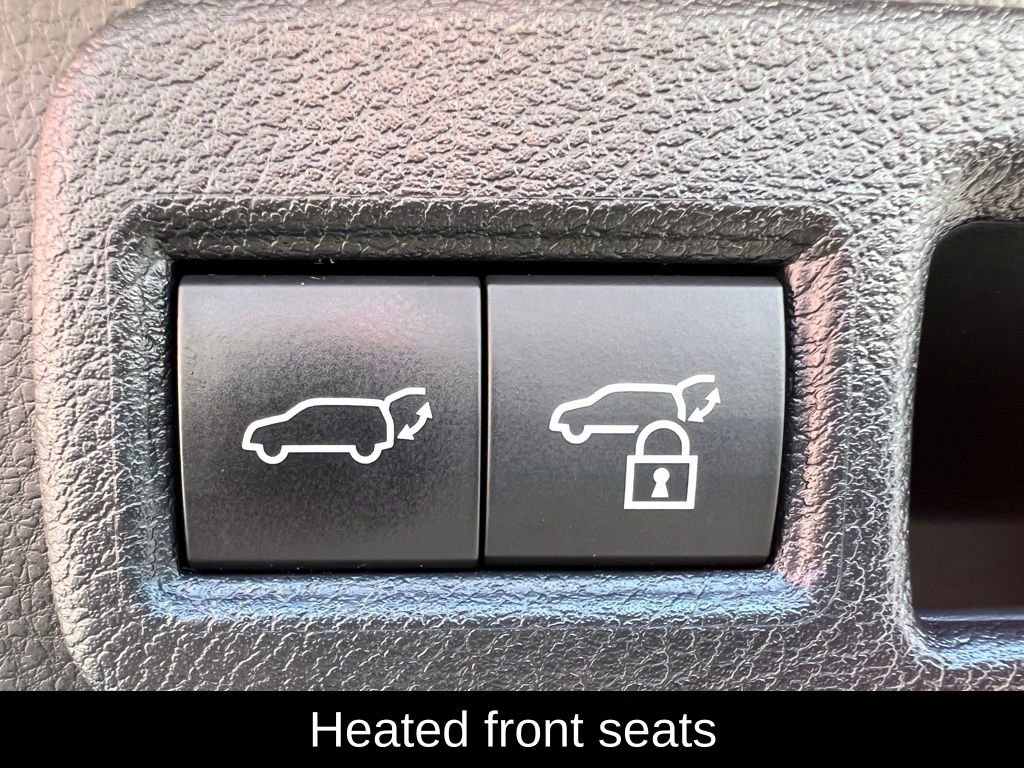 Used 2023 Toyota Venza Limited image 18