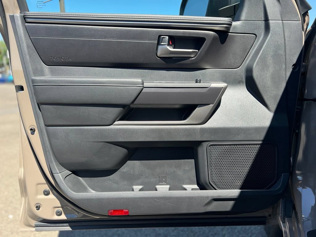 New 2026 Toyota Tundra SR5 AWD/4WD image 17
