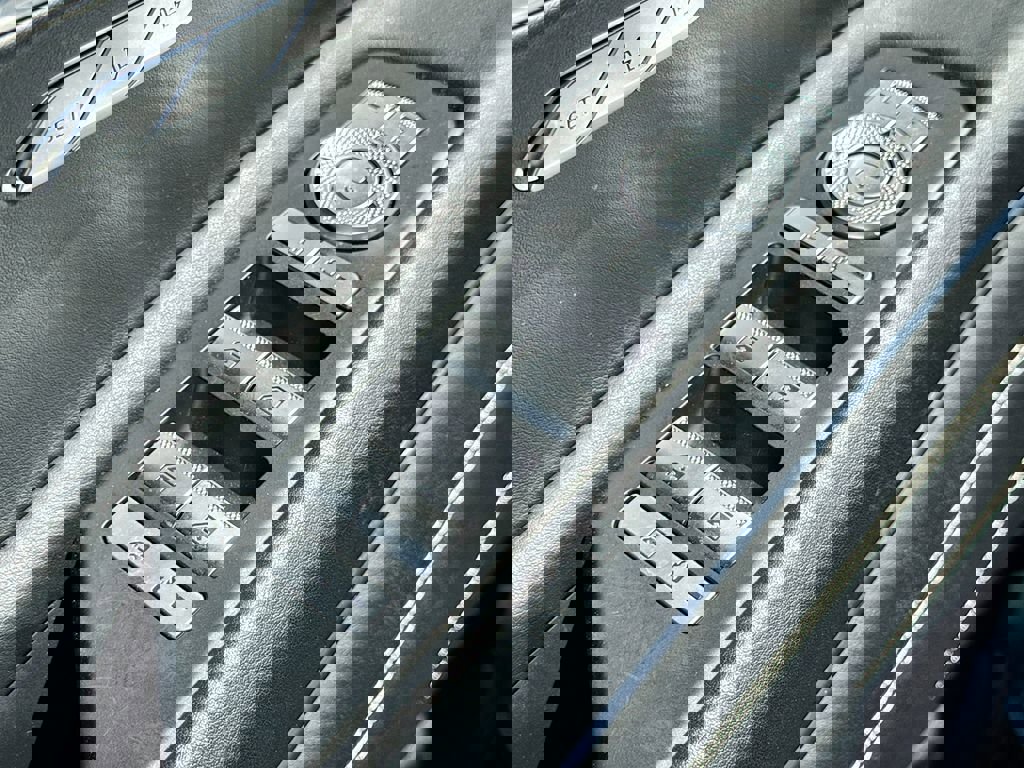 Used 2023 Genesis GV80 2.5T w/ Cargo Package image 14