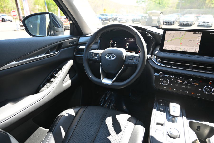 Used 2023 INFINITI QX60 Luxe w/ Cargo Package AWD/4WD image 13