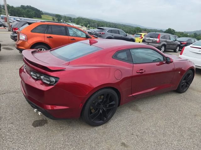 Used 2023 Chevrolet Camaro SS RWD image 3