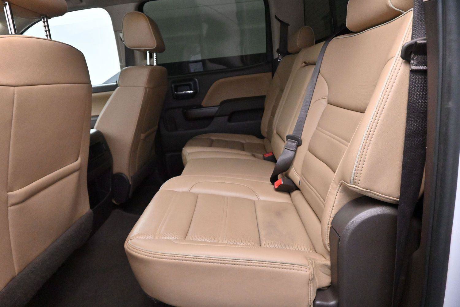 Used 2019 GMC Sierra 2500 Denali w/ Duramax Plus Package AWD/4WD image 27