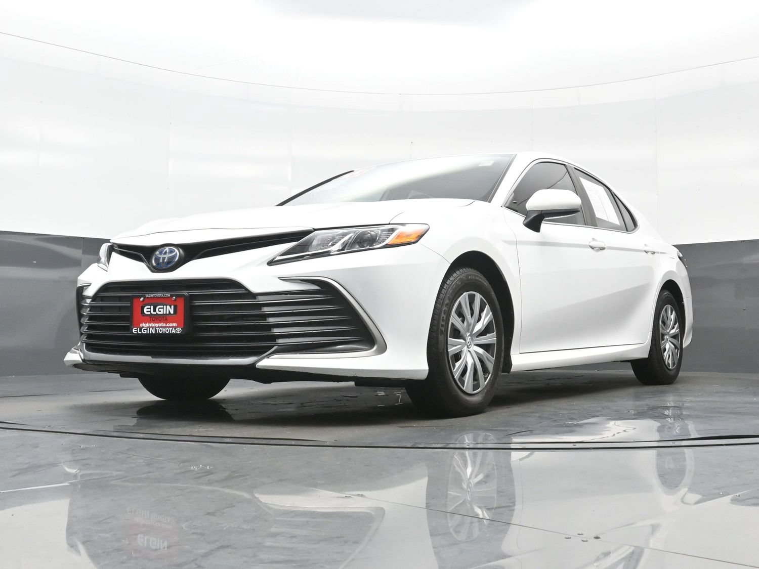 Used 2023 Toyota Camry LE FWD image 29