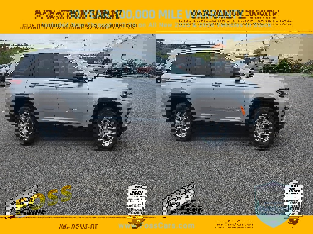 New 2025 Jeep Grand Cherokee Laredo X image 8