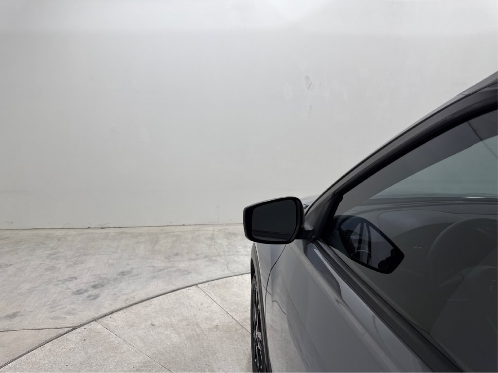 Used 2021 Nissan Kicks SV FWD image 25