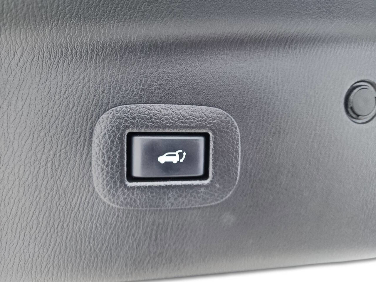 Used 2021 INFINITI QX80 Premium Select AWD/4WD image 25