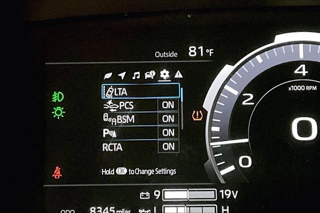 Used 2025 Toyota Tundra Limited image 37