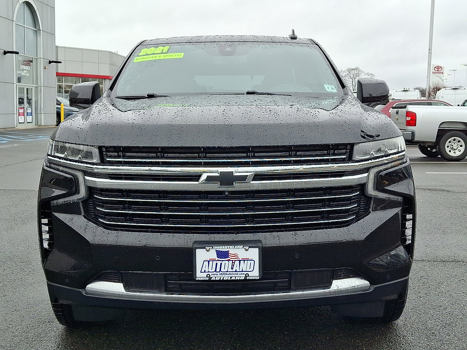 Used 2021 Chevrolet Tahoe LT w/ LT Signature Package image 2