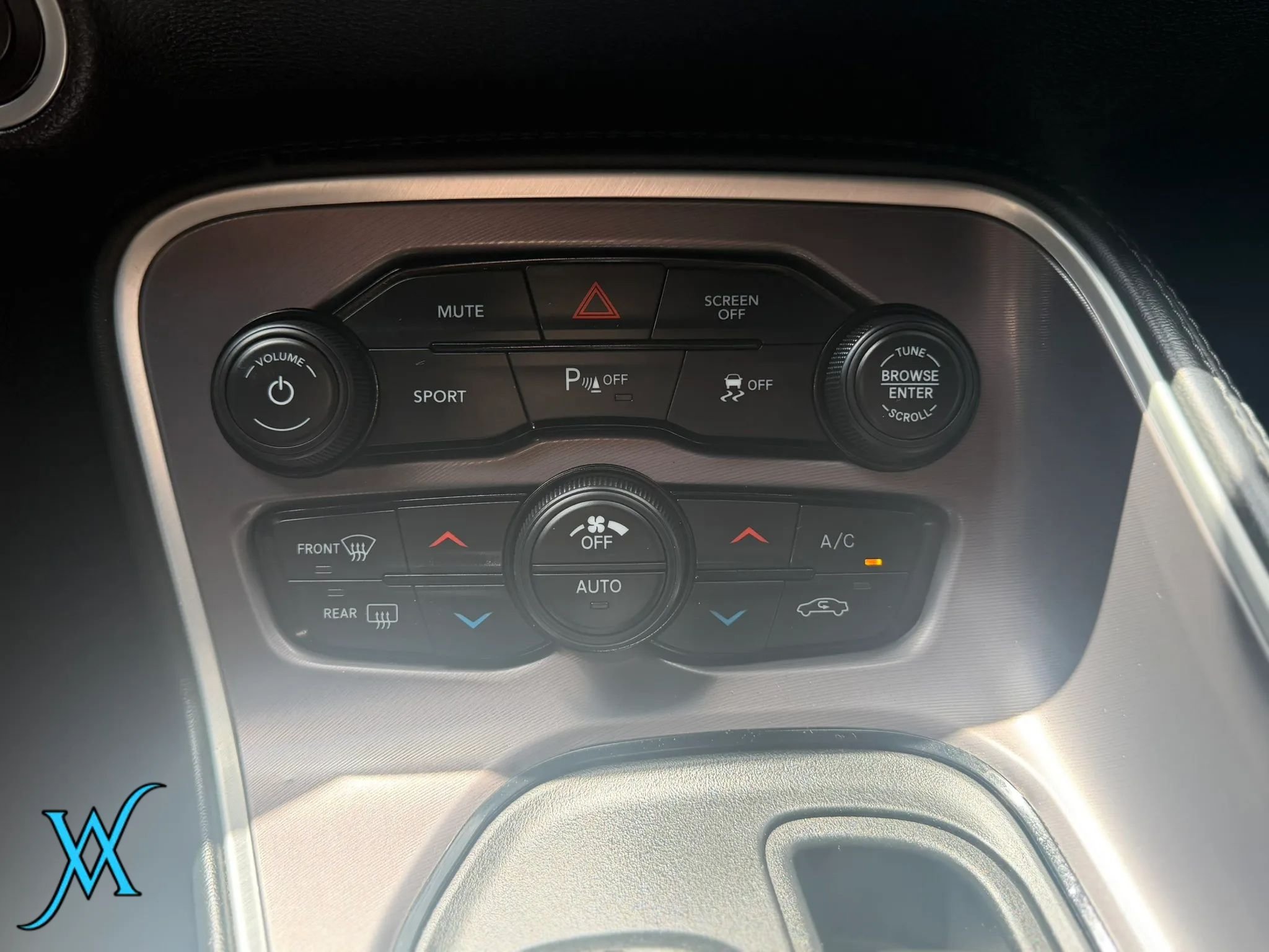 Used 2022 Dodge Challenger GT RWD image 28