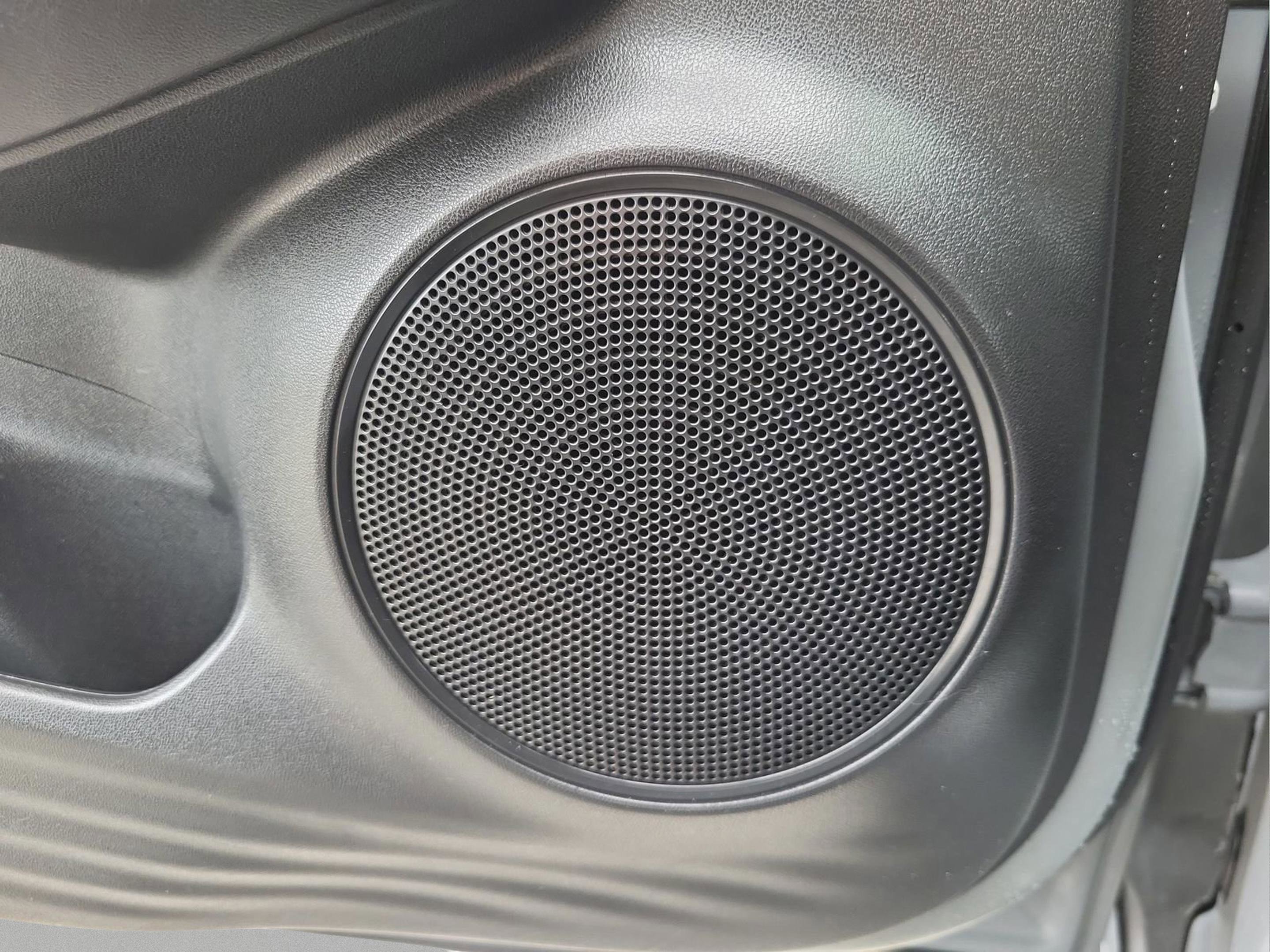 Certified 2025 Honda HR-V Sport image 24