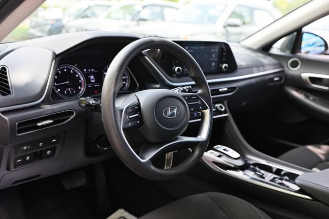 Used 2023 Hyundai Sonata SE FWD image 19