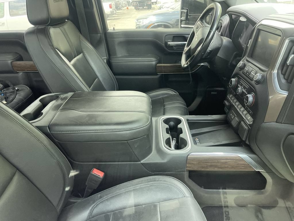 Used 2023 Chevrolet Silverado 2500 High Country w/ LPO, Hitch Package AWD/4WD image 21