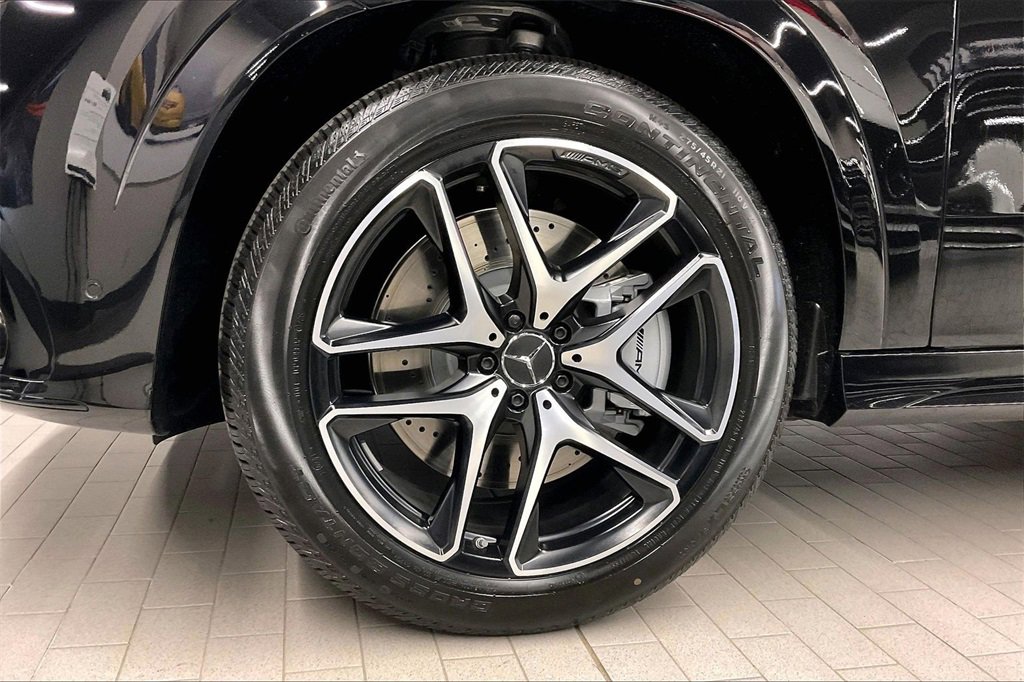 New 2026 Mercedes-Benz GLE 53 AMG 4MATIC Coupe image 11