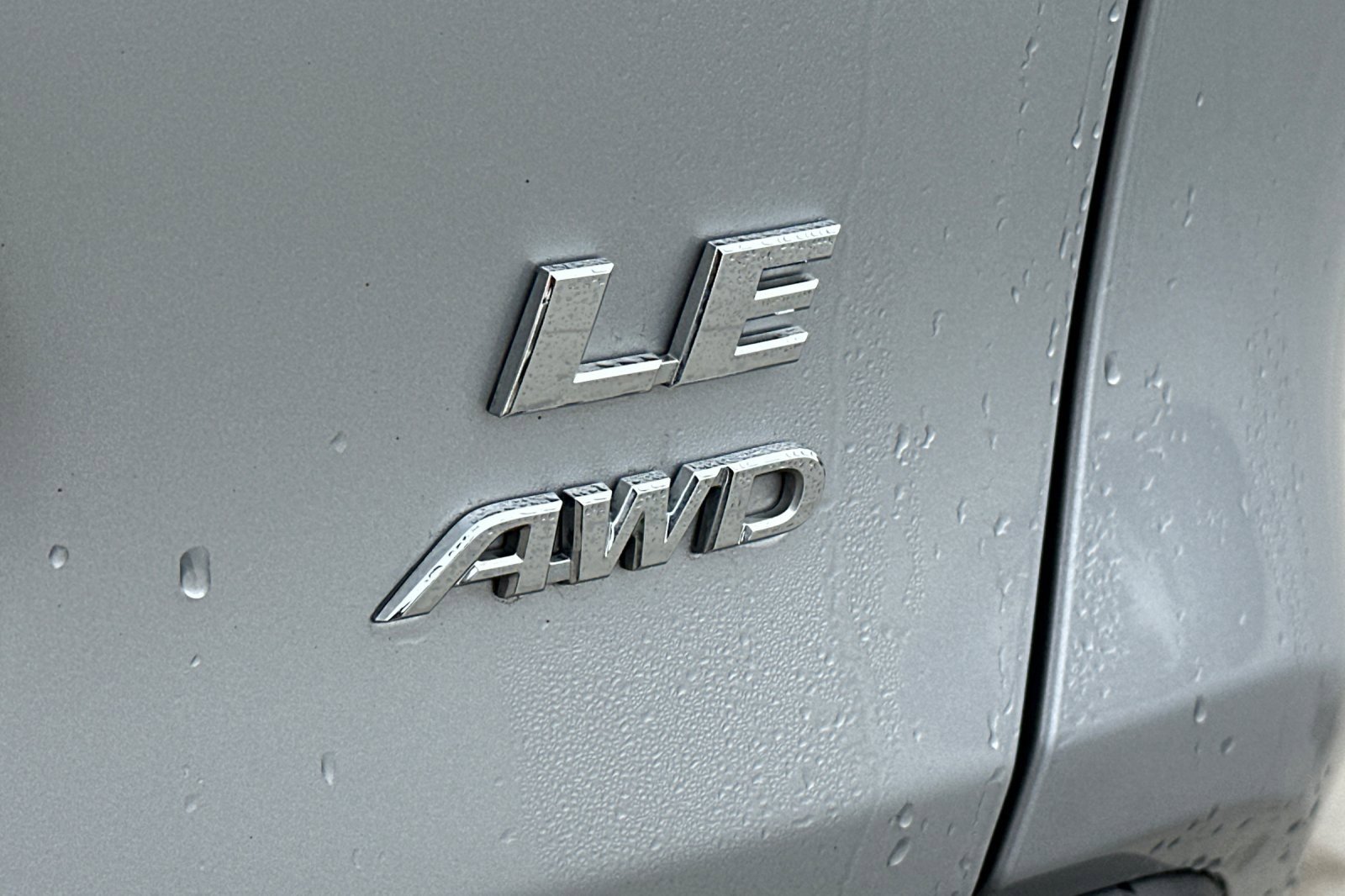 Used 2024 Toyota RAV4 LE image 25