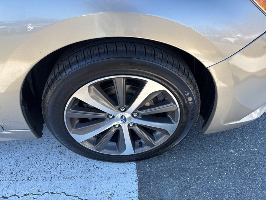 Used 2017 Subaru Legacy 2.5i Limited image 12
