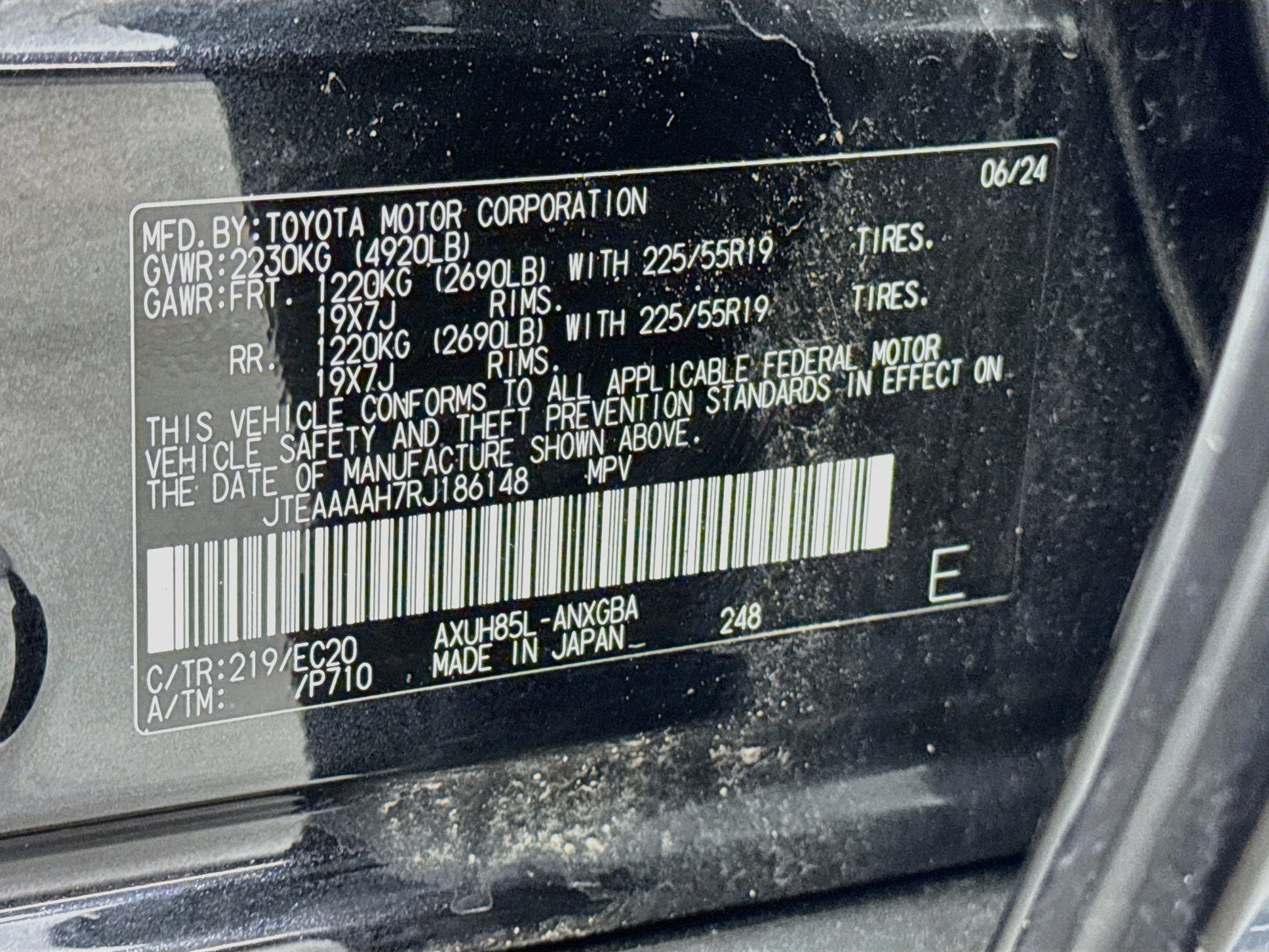 Certified 2024 Toyota Venza Nightshade AWD/4WD image 33