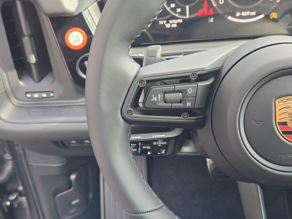 New 2026 Porsche Cayenne GTS image 28
