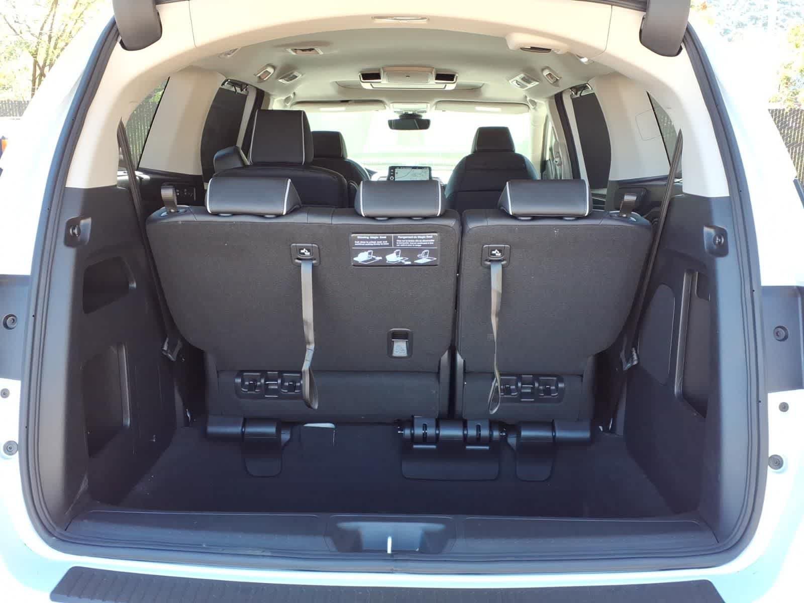 New 2026 Honda Odyssey Touring image 6