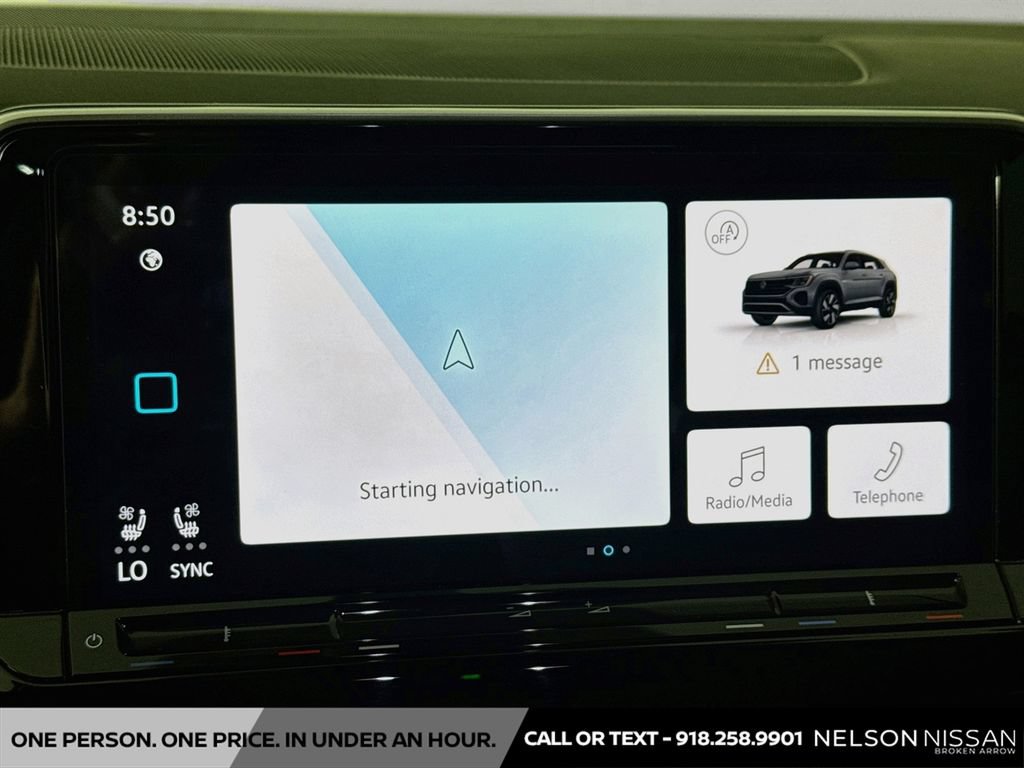 Used 2024 Volkswagen Atlas Cross Sport SE AWD/4WD image 14