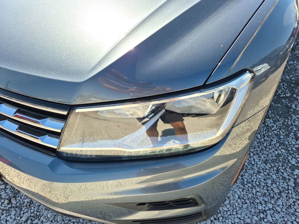 Used 2021 Volkswagen Tiguan S image 10