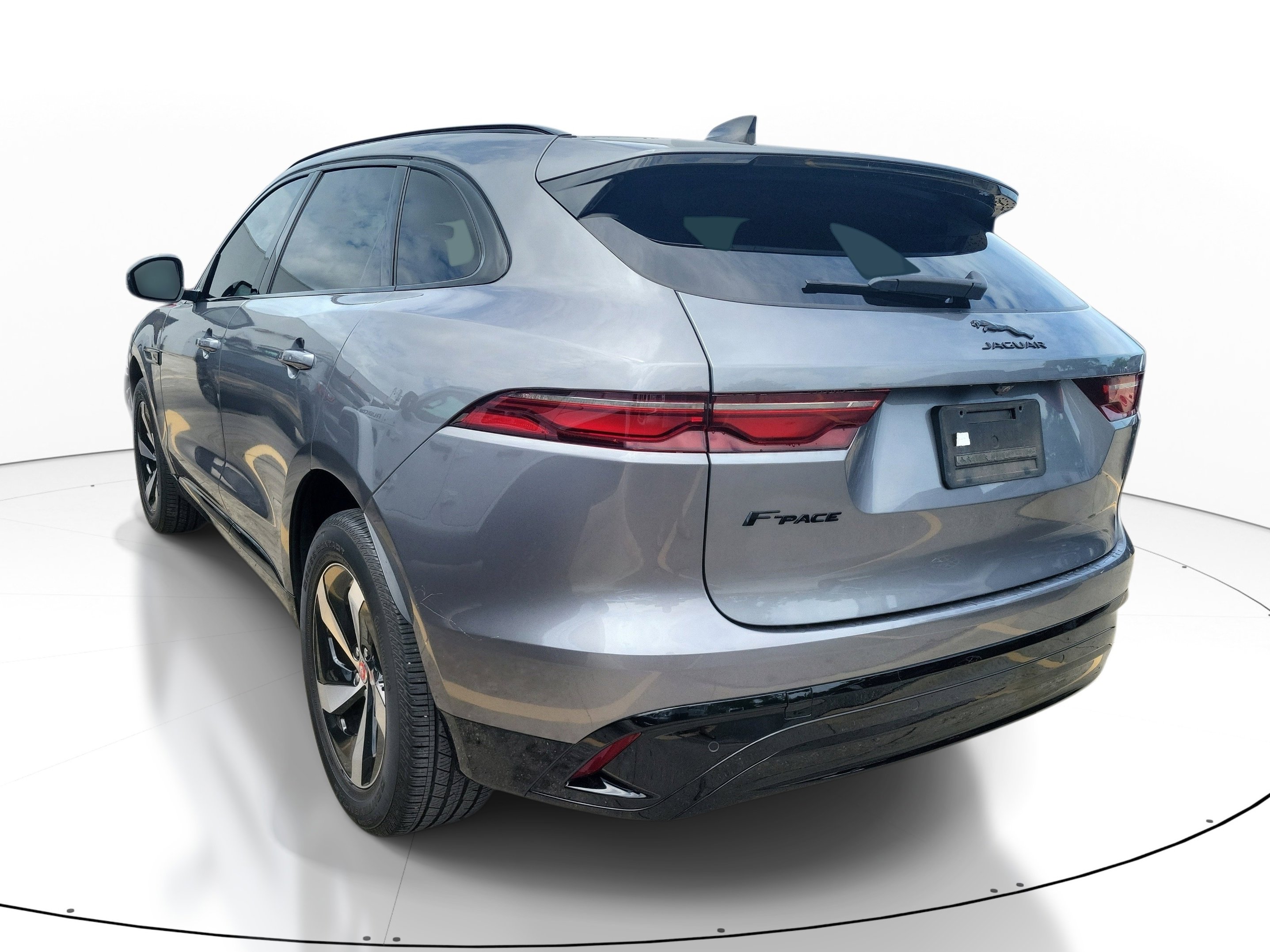 Used 2022 Jaguar F-PACE S AWD/4WD image 3
